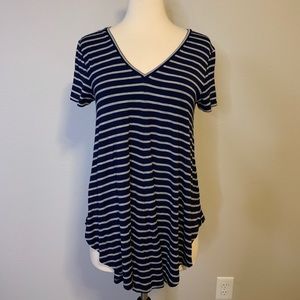 Navy & Gray Swing Style Stretchy T